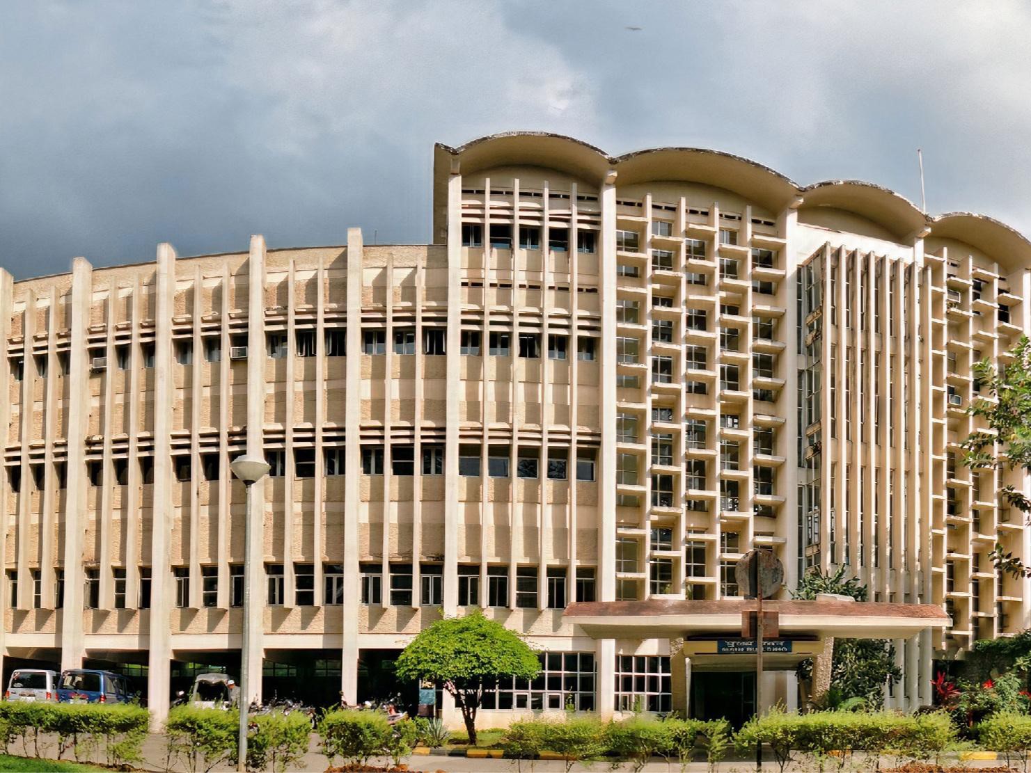 10 Best Universities for Software Engineering in India 2025