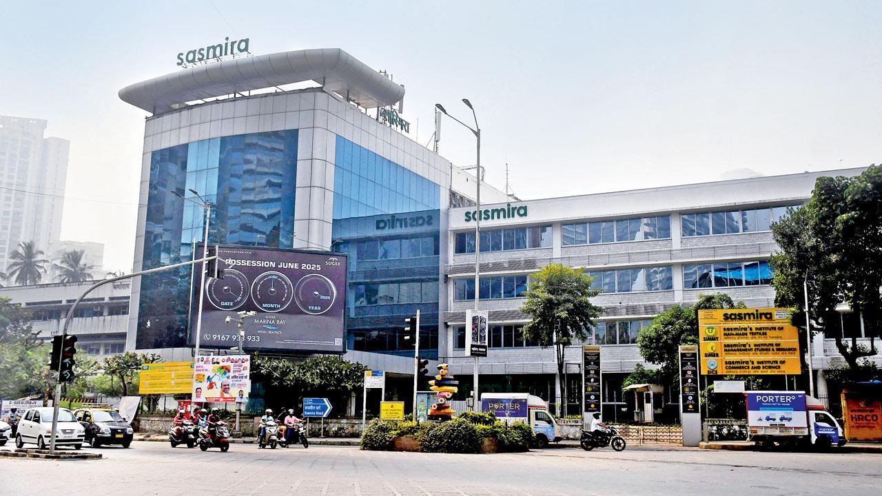 SASMIRA’s Institute of Design and Textiles, Mumbai