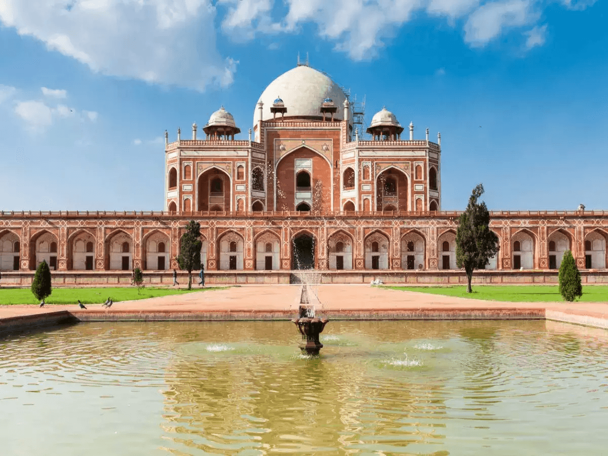 Humayun’s Tomb: A Mughal Marvel