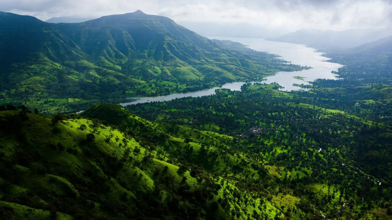 Lonavala, Maharashtra – A Weekend Getaway Close to Mumbai