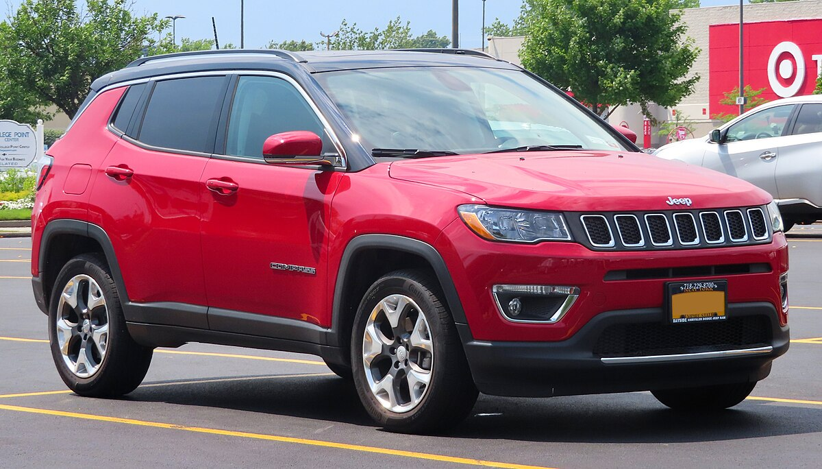 Jeep Compass: Premium SUV for the Discerning Driver