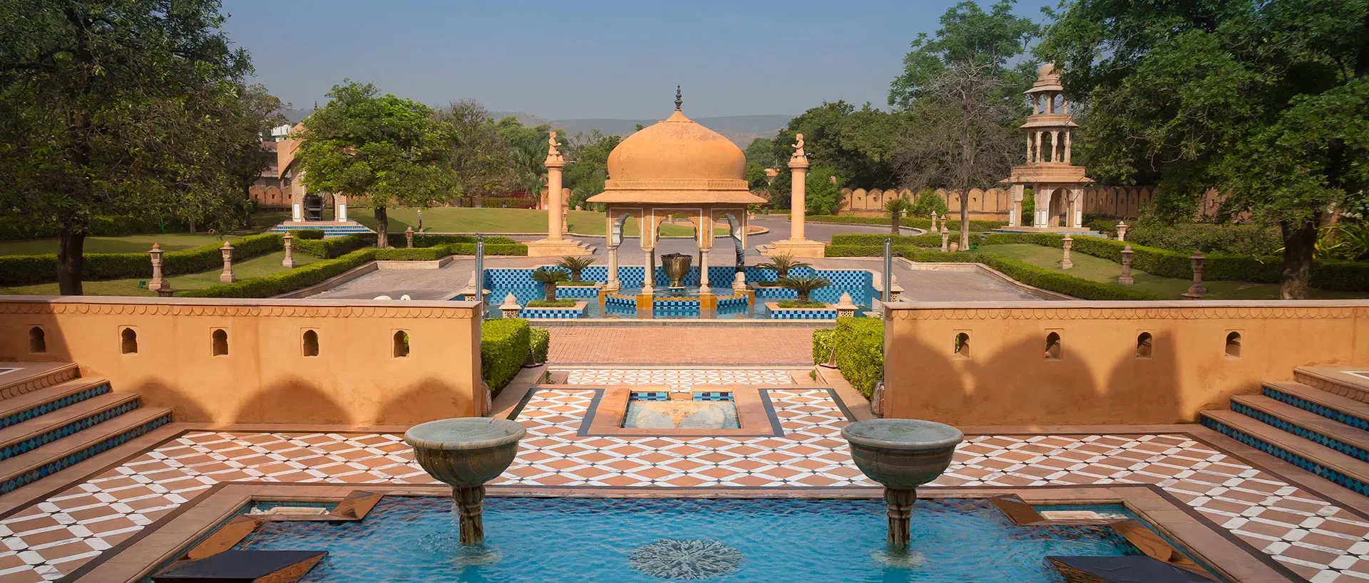 The Oberoi Rajvilas – Heritage Meets Sophistication