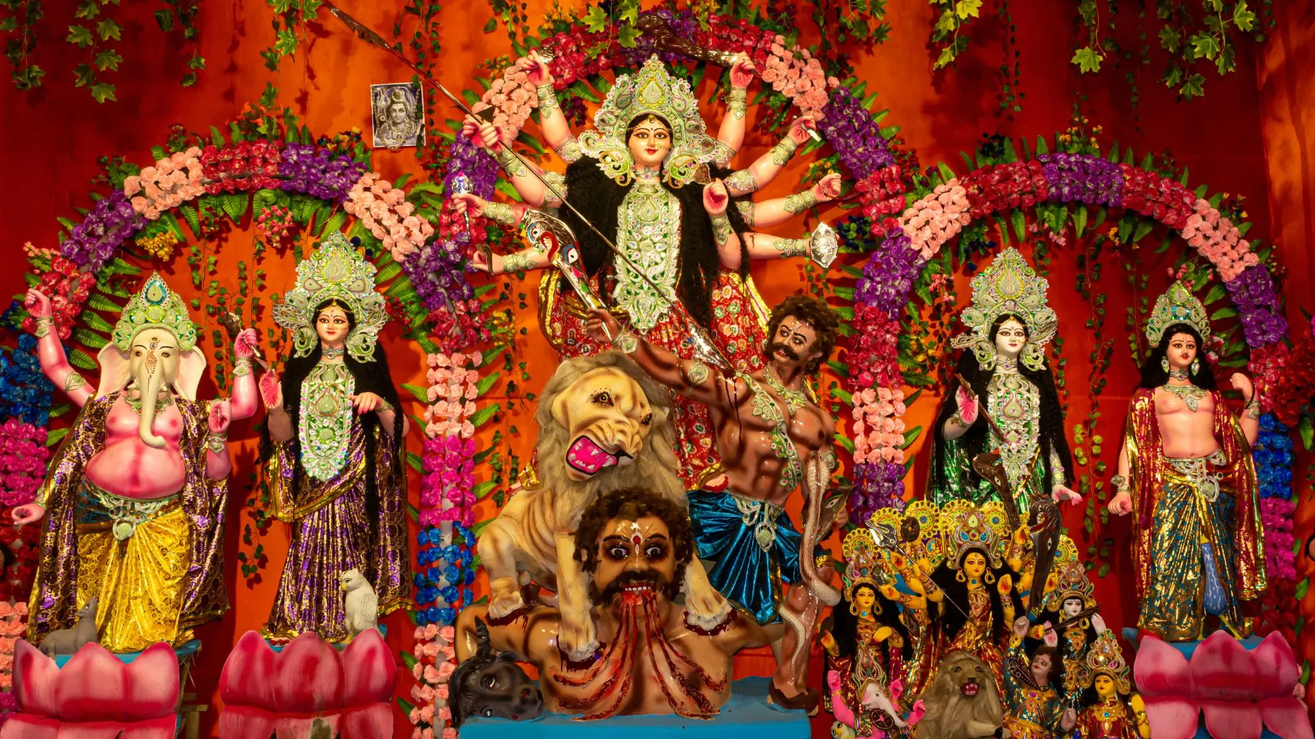 Visit the Colorful Pandals of Goddess Durga