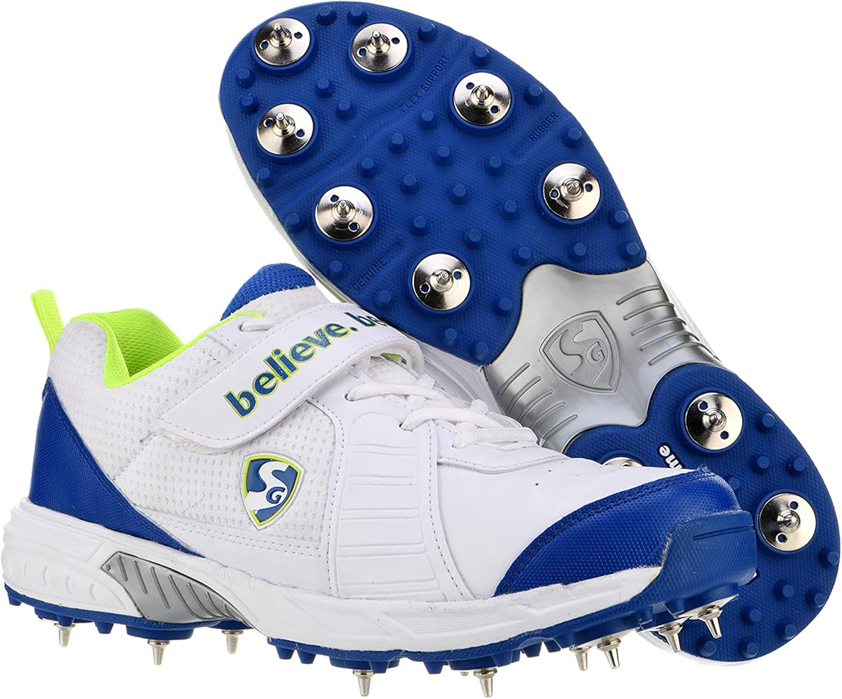SG Savage Spikes 1.0 Cricket Shoes